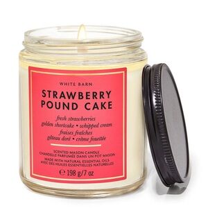 BATH & BODY WORKS Strawberry Pound Cake 🍰 Candle 🆕